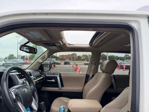 Used 2018 Toyota 4Runner Limited AWD/4WD image 6