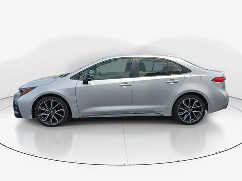 Used 2022 Toyota Corolla SE w/ Carpet Mat Package (TMS) FWD image 6