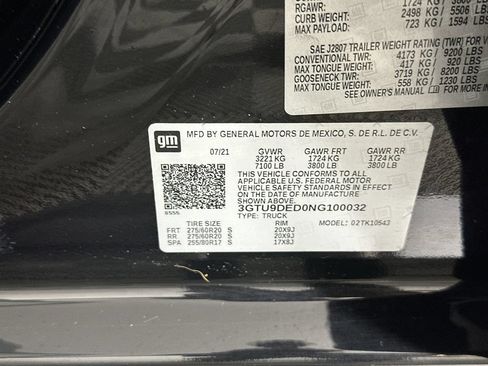 Used 2022 GMC Sierra 1500 SLT w/ SLT Premium Plus Package AWD/4WD image 37