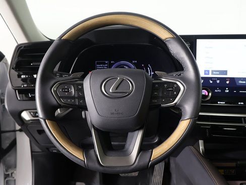 Used 2024 Lexus RX 350h w/ Accessory Package (K3) AWD/4WD image 39