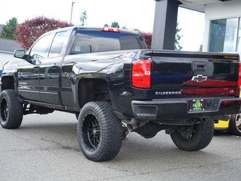 Used 2019 Chevrolet Silverado 1500 LT w/ All Star Edition image 3