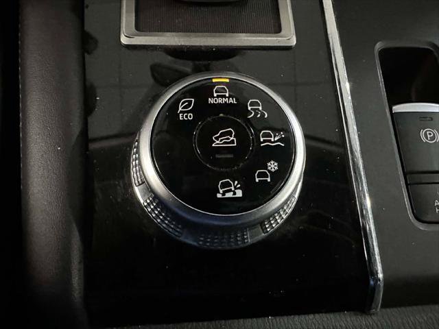 Used 2024 Mitsubishi Outlander SE AWD/4WD image 23