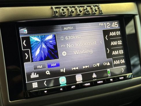 Used 2010 Ferrari California image 14