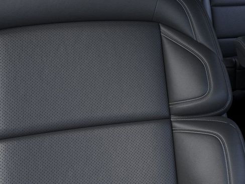 New 2025 Lincoln Navigator L Reserve w/ Jet Appearance Package image 16