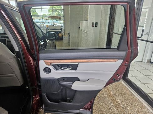 Used 2019 Honda CR-V EX-L image 16
