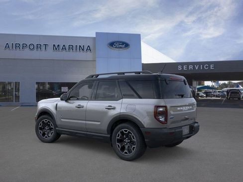 New 2025 Ford Bronco Sport Outer Banks image 5