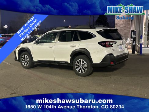 Certified 2025 Subaru Outback Premium w/ Popular Package #1A image 8