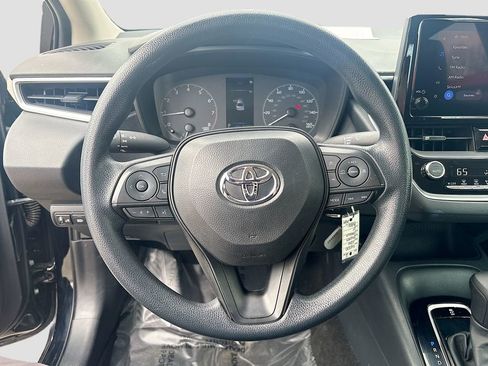 Used 2024 Toyota Corolla LE image 11