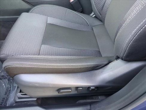 Certified 2025 Subaru Outback Premium image 15