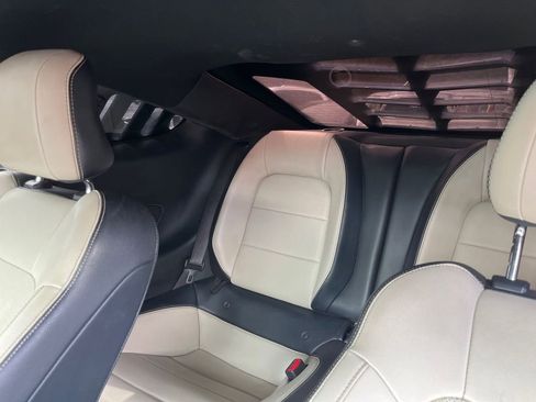 Used 2017 Ford Mustang Premium image 10