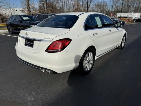 Used 2019 Mercedes-Benz C 300 4MATIC Sedan image 3
