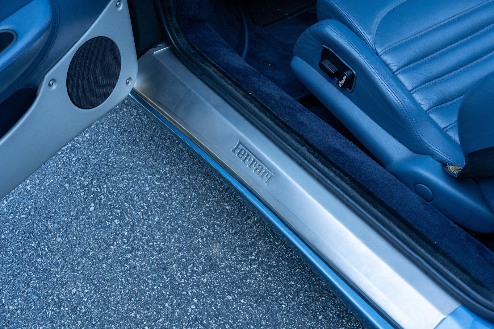 Used 2001 Ferrari 360 Spider RWD image 28