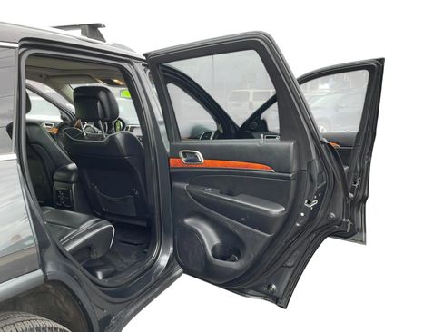 Used 2011 Jeep Grand Cherokee Overland image 16