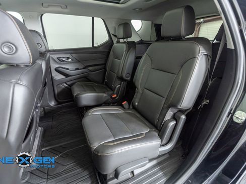 Used 2020 Chevrolet Traverse Premier w/ Redline Edition image 31