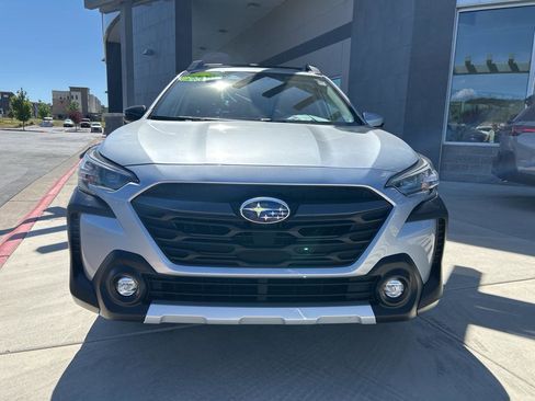 Certified 2023 Subaru Outback Limited AWD/4WD image 3