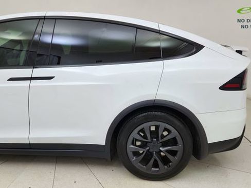 Used 2022 Tesla Model X AWD/4WD image 10