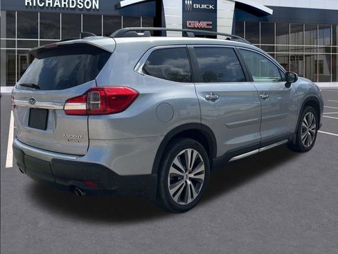 Used 2022 Subaru Ascent Touring AWD/4WD image 5