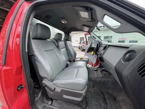 Used 2015 Ford F350 XL w/ Trailer Tow Package image 37