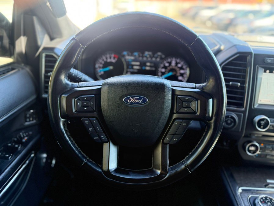 Used 2018 Ford Expedition Max Limited w/ Equipment Group 302A AWD/4WD image 12