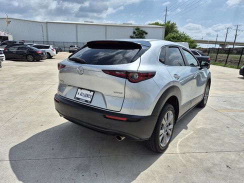 Used 2020 MAZDA CX-30 FWD w/ Select Package image 5