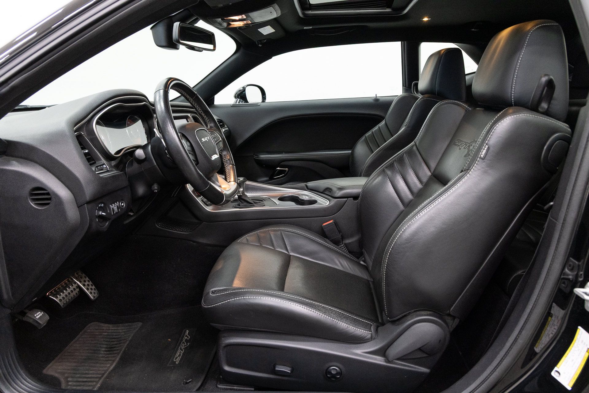 Used 2019 Dodge Challenger SRT Hellcat RWD image 7