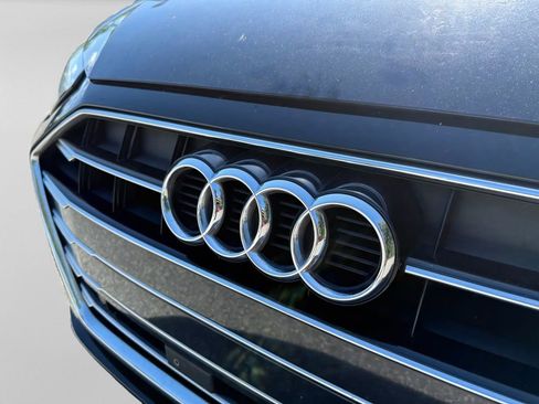 Used 2020 Audi A4 2.0T Premium w/ Convenience Package FWD image 6