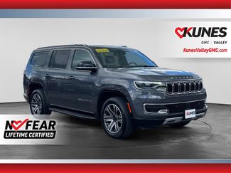 Used 2024 Jeep Wagoneer Series II w/ Flexible Seating Group AWD/4WD video 1