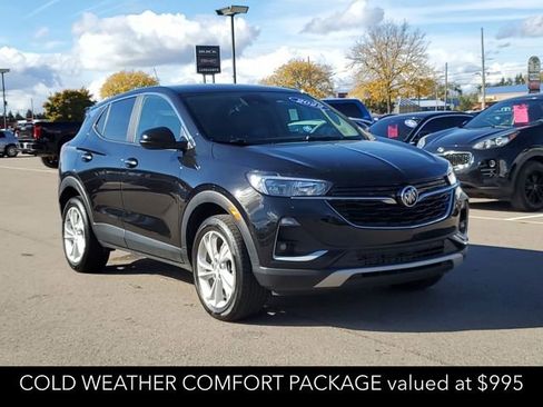 Certified 2022 Buick Encore GX Preferred w/ Cold Weather Comfort Package image 2