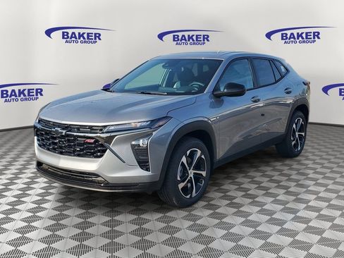 New 2026 Chevrolet Trax RS w/ Sunroof Package FWD image 4