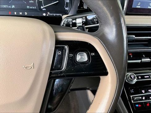 Used 2020 Lincoln Corsair FWD w/ Premium Package image 11