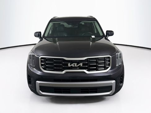 Used 2025 Kia Telluride S FWD image 2