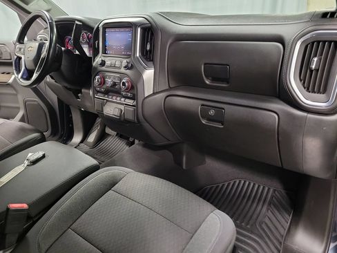 Used 2021 Chevrolet Silverado 1500 LT AWD/4WD image 36