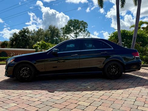 Used 2015 Mercedes-Benz E 350 4MATIC Sedan image 4