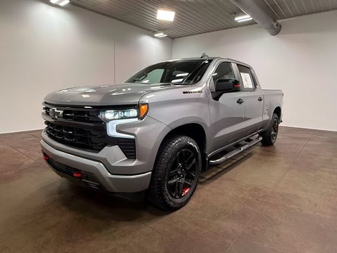 Used 2025 Chevrolet Silverado 1500 RST w/ Redline Edition AWD/4WD image 40