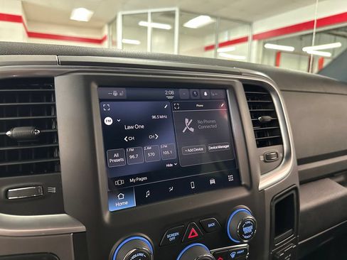 Used 2024 RAM 1500 Warlock w/ Trailer & Traction Group AWD/4WD image 23