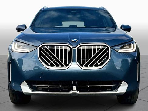 Used 2026 BMW X3 xDrive30i w/ Premium Package AWD/4WD image 3
