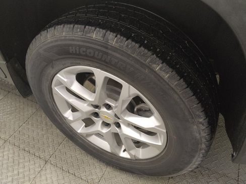 Used 2020 Chevrolet Traverse LS FWD image 31