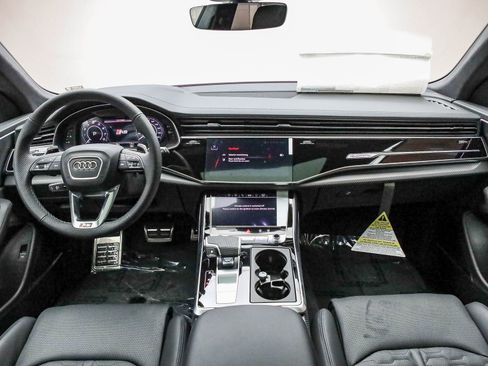 New 2026 Audi RS Q8 performance image 24