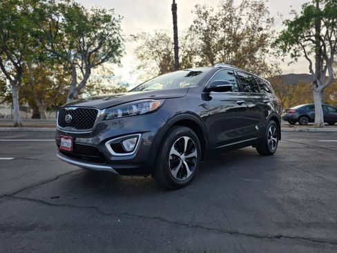 Used 2016 Kia Sorento EX w/ EX Touring Package FWD image 4