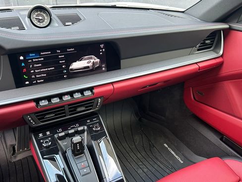 Certified 2026 Porsche 911 Carrera S RWD image 25