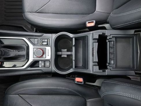 Used 2019 Subaru Forester Limited w/ Popular Package #3 image 35