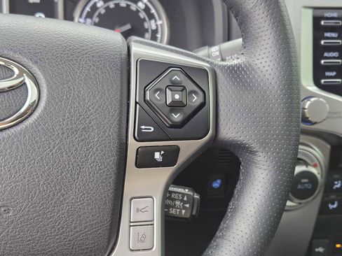 Used 2023 Toyota 4Runner Limited image 25
