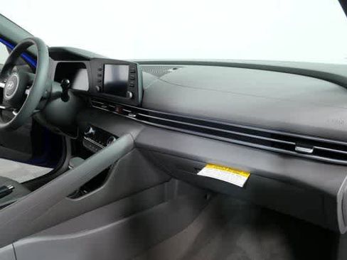 New 2026 Hyundai Elantra Sport image 60