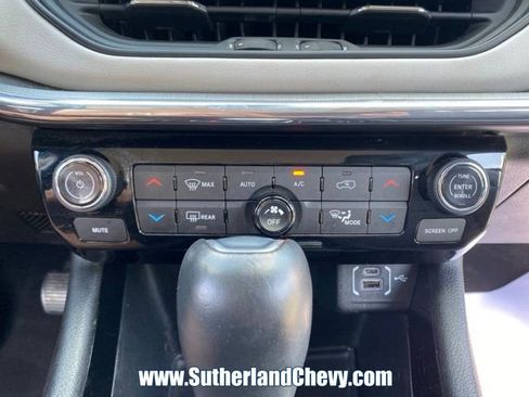 Used 2022 Jeep Compass Limited AWD/4WD image 30