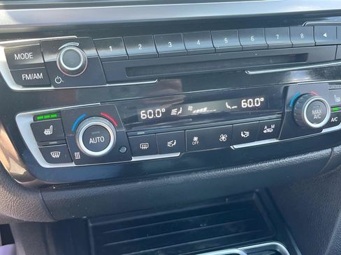 Used 2018 BMW 330i xDrive Sedan w/ Convenience Package AWD/4WD image 40