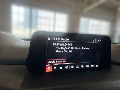 Used 2018 MAZDA CX-5 Sport FWD image 13
