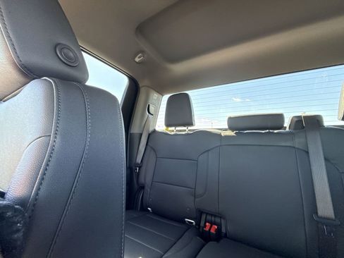 Certified 2025 GMC Sierra 1500 Pro w/ Pro Value Package image 12