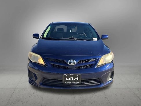 Used 2011 Toyota Corolla LE image 9