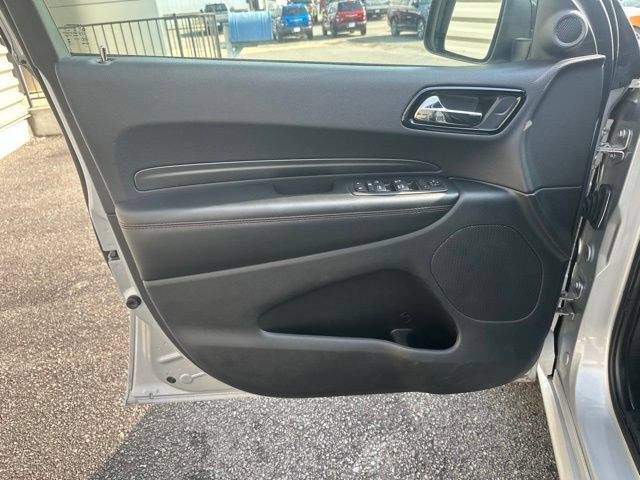 Used 2025 Dodge Durango GT AWD/4WD image 11