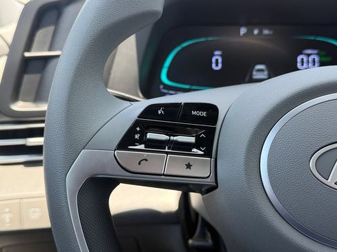 New 2026 Hyundai Elantra Hybrid FWD image 19
